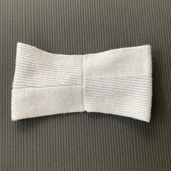 Lululemon headband - Picture 4 of 4